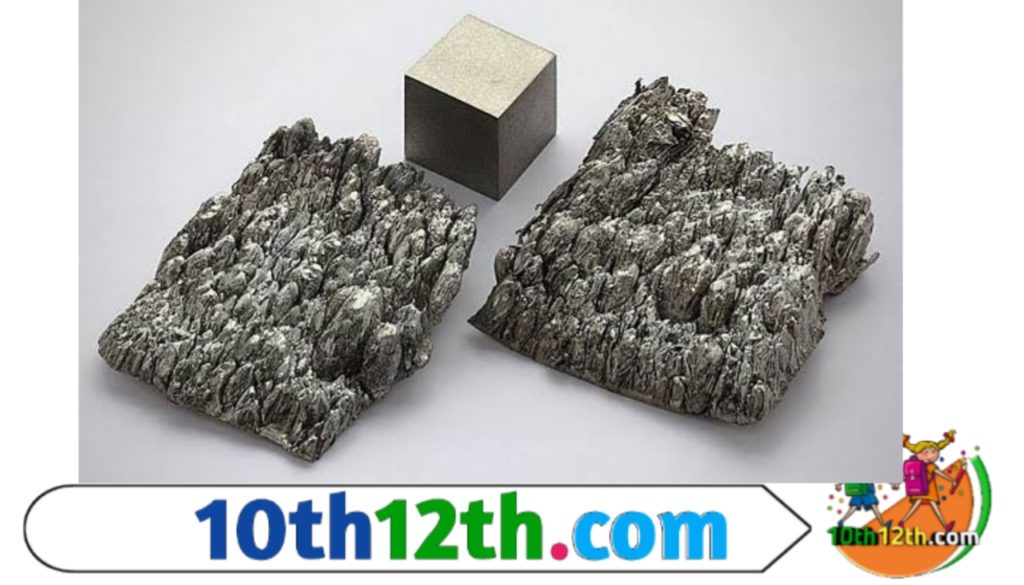 हेलो दोस्तों मेरा नाम है भूपेंद्र और आज के इस आर्टिकल में हम आपको बताएंगे। कि धात्विक खनिज तथा अधात्विक खनिज में अंतर क्या है।